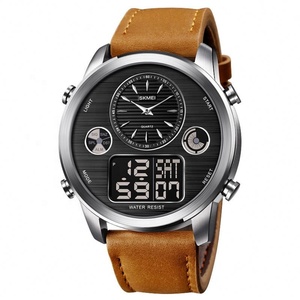 Montre de sport numérique classique pour hommes, étanche, chronographe, calendrier, multifonction, bracelet en cuir, rétroéclairage LED - Product Image 3