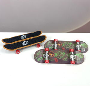 Diseño personalizado impresión UV plástico Mini dedo <span class=keywords><strong>Skate</strong></span> Board ruedas Wide <span class=keywords><strong>Tech</strong></span> <span class=keywords><strong>Deck</strong></span> Skateboard juguete - Product Image 2