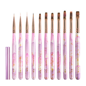 Pinceau professionnel pour gel de construction à manche laqué en bois massif, stylo de peinture pour nail art, pinceau de manucure pour photothérapie en salon - Product Image 1