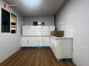 Casa prefabbricata a Foshan in resina solare natale villaggio casa contenitore materiale la mia casa cibo ascensore cupola caratteristiche - Product Image 5