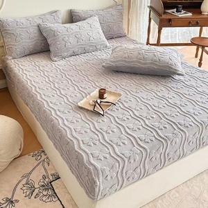Funda <span class=keywords><strong>de</strong></span> cama <span class=keywords><strong>de</strong></span> lana <span class=keywords><strong>de</strong></span> leche gruesa <span class=keywords><strong>de</strong></span> otoño e invierno con técnicas tejidas, Funda <span class=keywords><strong>de</strong></span> colchón protectora al por mayor - Product Image 1