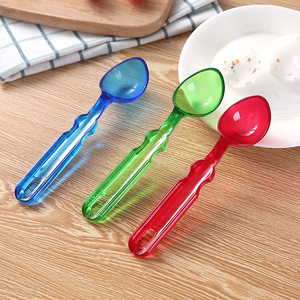 Cuchara para helado de plástico, roja, verde, azul, manual, de color sólido, para servir helado, fruta, leche en polvo. - Product Image 1