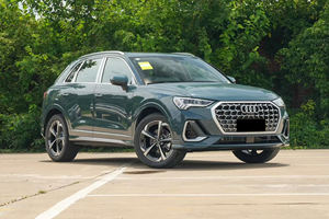 <span class=keywords><strong>Audi</strong></span> <span class=keywords><strong>Q3</strong></span> d'occasion, SUV compact haut de gamme, faible kilométrage et équipement high-tech - Product Image 3