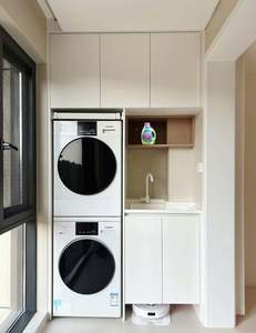 Armoire de balcon en bois de style moderne personnalisée pour salon et villa, pour balcon, buanderie - Product Image 1