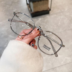 Gafas de protección ocular anti-luz azul con montura pequeña al por mayor de fábrica de nuevo diseño, buena calidad y precio asequible - Product Image 3