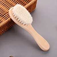 Brosse sèche ovale à la mode d'épurateur de corps de bain de logo personnalisé avec le sac emballé en vrac de nettoyage de peau de matériel d'éponge de poignée courte