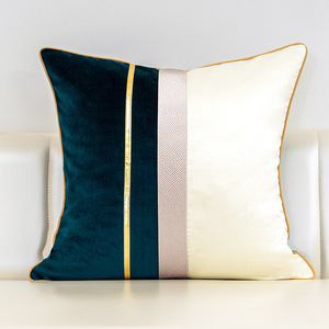 Coussins de <span class=keywords><strong>canapé</strong></span> luxueux, oreillers de décoration pour la maison, taies d'oreiller géométriques, 45*45, housses de coussin en velours à rayures dorées - Product Image 2