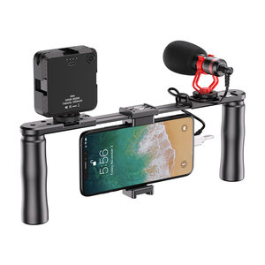 Apexel Smartphone Video <span class=keywords><strong>Rig</strong></span> Film Maker Twee Handgreep Stabilizer Kit Fit Voor Led Licht Shotgun Microfoon - Product Image 2