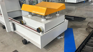 Carro de desbobinadora hidráulica automática de 10 toneladas Bobina de acero metálico 5T 7T 10T 15T Rollo de techo Antiguo Marco de acero <span class=keywords><strong>Purlin</strong></span> Machines 5.5kW - Product Image 4