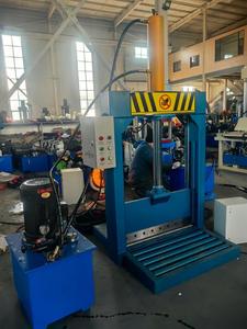 هيدروليكي بلاستيكي أوتوماتيكي يعمل بالكهرباء - Product Image 4