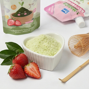 Y751 Yoko Sel de spa au matcha et à la fraise 350g. Exfolie et lisse la peau en douceur avec une granulométrie irrésistiblement douce et lisse. - Product Image 4