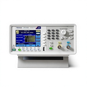 Générateur de fonctions et de formes d'onde arbitraires Tektronix Afg1022/afg1062 à double canal, 60 MHz, 1 mVpp, 1 Hz, 230x110x306 mm - Product Image 1