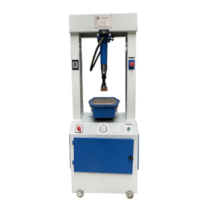 Durevole pressa idraulica ad alta velocità per suola di scarpe a testa singola per la produzione di scarpe - Product Image 2