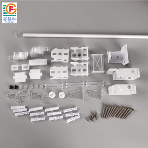 Accessoires certifiés pour stores en bois imitation, rails de tête de rideaux sur mesure, pièces de stores, lattes de rideaux pour usine en Chine - Product Image 1