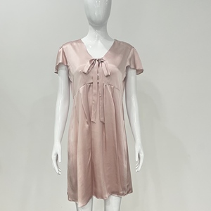 Camisón de Seda para Mujer con Diseño de Lazo en el Pecho para Todo Tipo de Damas, Vestido de Mujer de Color Sólido - Product Image 1