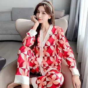 Women Skims Loungewear Long Ensemble Pyjama En Satin Pijamas Ice Silk Fabric Girls Satin Pj for Lady Silk Nightwear Pajama Sets