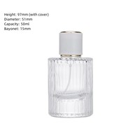 Nordique Classique Femmes OEM 30ml 50 ml 100ml Vaporisateur Vide Unique Verre De Luxe Vintage Personnalisé Bouteille De Parfum 50 ml Avec Boîte