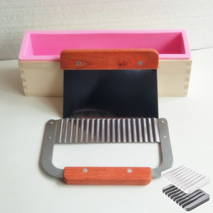 Kit de moules à <span class=keywords><strong>savon</strong></span> <span class=keywords><strong>en</strong></span> silicone avec boîte <span class=keywords><strong>en</strong></span> <span class=keywords><strong>bois</strong></span>, découpeur de <span class=keywords><strong>savon</strong></span>, moules à pain de <span class=keywords><strong>savon</strong></span>, fournitures pour la fabrication de <span class=keywords><strong>savon</strong></span> naturel - Product Image 5