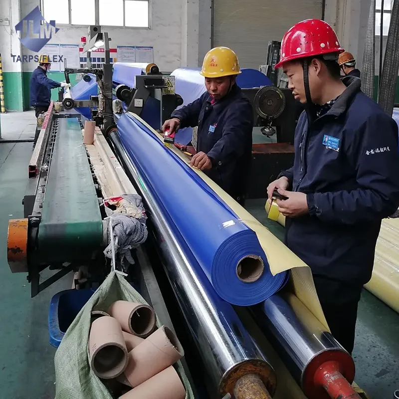 China Fabriken PVC-Plane für LKW-Abdeckung in Rolle 18 Unzen gewebte LKW-Plane Plane