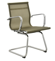 Chaise de bureau de direction à dossier haut avec base chromée, accoudoirs réglables et roulettes pivotantes pour réunions et conférences