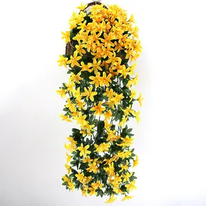 Decoração de parede de flores artificiais para pendurar na parede, pequena flor artificial de seda