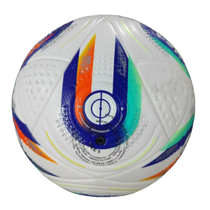 Pallone da Calcio Impermeabile Morbido Taglia 5 in Materiale PU Durevole per Sport di Squadra con Logo Personalizzato - Product Image 2