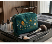 Trousse de toilette brodée haut de gamme à fermeture éclair, best-seller transfrontalier, personnalisée pour les tendances actuelles, multifonctionnelle