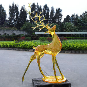 Scultura di Cervo Maschio e Femmina per Decorazione d'Interni, Grande Formato, in Resina Argentata Elettroplaccata e Dipinta a Mano - Product Image 6