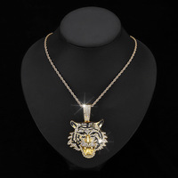 Vente en gros Tiger USA Sport Club Ajusté Chapeau Personnalisé Plaqué Or Chaîne Pin avec Strass Complet Style Classique