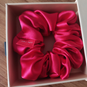 Groothandel 100% Moerbei Zijde Haar <span class=keywords><strong>Scrunchies</strong></span> Voor Vrouwen Scrunchy Zijde <span class=keywords><strong>Scrunchies</strong></span> Voor Haar Banden Elastische Band Haar - Product Image 3