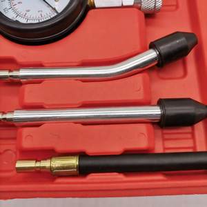 Kit d'Outils Automatiques 0-300 PSI Testeur de Pression de Cylindre avec Manomètre de Compression d'<span class=keywords><strong>Air</strong></span> pour Moteur à Essence - Product Image 3