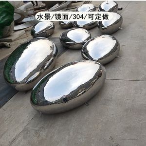 Escultura Moderna de Acero Inoxidable Pulido Tipo Adoquín para Decoración de Jardín, Parque o Exteriores, con Diseño de Polígono y Acabado Espejo - Product Image 6