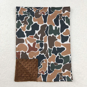 Manta para bebé recién nacido color marrón camuflaje - Product Image 1