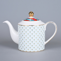 Pour les ensembles de vaisselle de luxe en porcelaine pour restaurants-motif d'incrustation d'or étanche et résistant au four