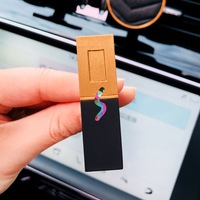 Diffuseur de parfum automobile en forme de rouge à lèvres, en plastique solide, à clipser sur grille d'aération, pour évaporation naturelle, parfum d'ambiance pour voiture