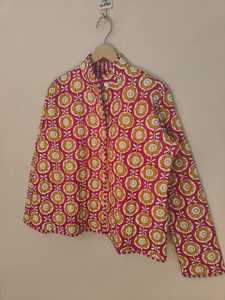 Veste matelassée florale pour femmes, veste en coton Kantha faite à la main, imprimé en blocs, style bohème, manteau d'hiver vintage, veste en coton matelassée - Product Image 5