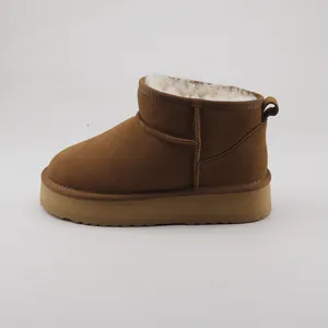 Véritable fourrure haute qualité femmes peau de mouton bottes de neige femmes bottes pour hiver chaussures chauffantes