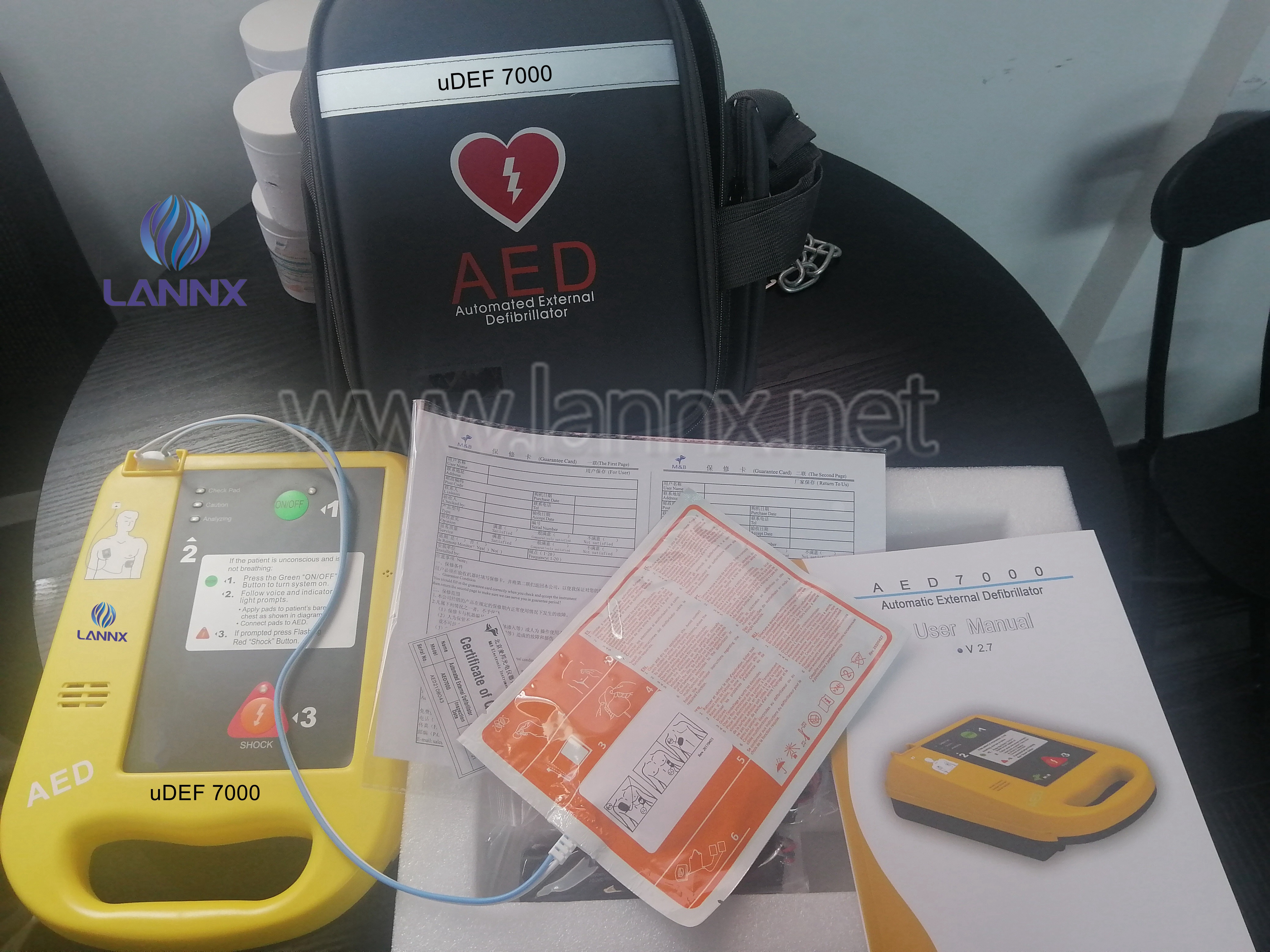 MÁY HUẤN LUYỆN KHỬ RUNG TIM - AED TRAINING