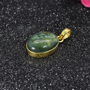 Colgante ovalado Labastone chapado en oro, abalorio religioso de oro rosa con diseño de mariposa, amatista, colgantes finos principales - Product Image 1