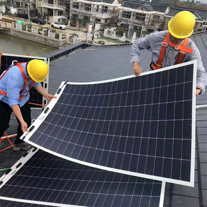 แผงโซลาร์เซลล์แบบยืดหยุ่น 520W ETFE โมโนคริสตัลไลน์ สำหรับรถบ้าน เรือ แคมป์ปิ้ง กันน้ำ IP67 ประสิทธิภาพ 21% - Product Image 1