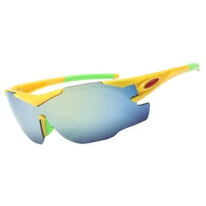 कस्टम लोगो 2024 ट्रेंडी UV400 स्पोर्ट्स साइक्लिंग चश्मा पीसी फ्रेम विंड-प्रूफ लेंस धूप का चश्मा थोक