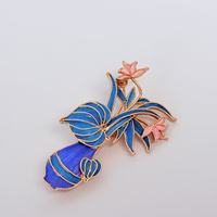 Bros Enamel Anti-Kusam Berlapis Emas Tembaga Desain Vas Bunga Cina Tahan Lama untuk Wanita Pesta Pernikahan Pertunangan