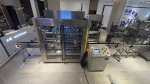 Máquina de llenado de líquidos químicos de alta capacidad HUAJIE con 2, 4, 6, 8 o 10 cabezales, tipo pistón, para botellas de plástico - Product Image 5
