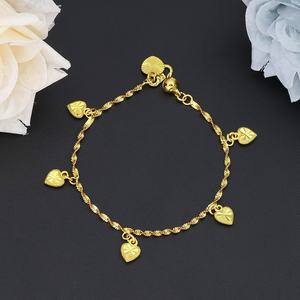 Joyería de Moda JXX para Mujer, Nuevo Estilo, Brazalete de Latón Chapado en Oro de 24K con Colgante en Forma de Corazón, Estilo Moderno - Product Image 4