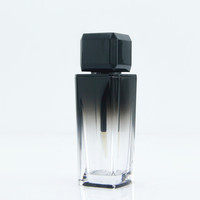 Tube de brillant à lèvres carré transparent noir dégradé de 8 ml avec logo personnalisé, en plastique, sérigraphié, tubes vides pour gloss à lèvres