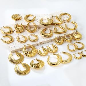 Pendientes de Aro de Acero Inoxidable de Alta Calidad para Mujer, Chapados en Oro de 18K, Joyería Clásica Personalizada, Venta al por Mayor - Product Image 4