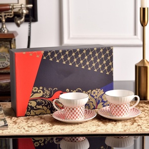 ชุดจานชามเคลือบพอร์ซเลนขอบทองหรูหราสำหรับเป็นของขวัญให้เพื่อน - Product Image 4