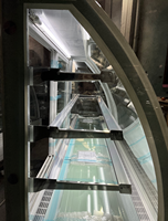 Vitrine réfrigérée commerciale en verre incurvé de 2000 mm pour gâteaux, vitrine de boulangerie, armoire réfrigérée pour café/hôtel/restaurant