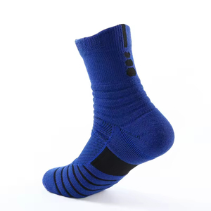 Cheap Solid Color <b>Running</b> Men Arch Support Cushion <b>Padded</b> Sport Crew Custom Basketball Socks High Quality Wholesale - Product Image 3