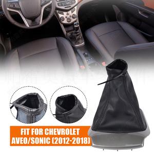 เชฟโรเลต อาวีโอ โซนิค 2012 2018 ฝาครอบหัวเกียร์หนังสีดำ ปลอกป้องกันเกียร์ธรรมดา - Product Image 4